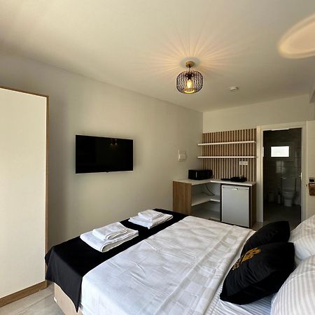Famagustian Guest Rooms Ammókhostos Eksteriør bilde